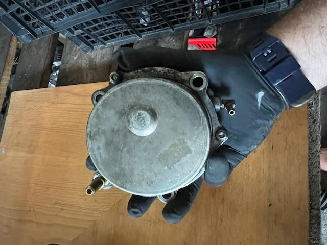 bontott MAZDA 6 Vákumpumpa