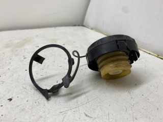 bontott MAZDA 6 Tanksapka