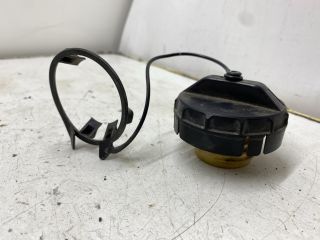 bontott MAZDA 6 Tanksapka