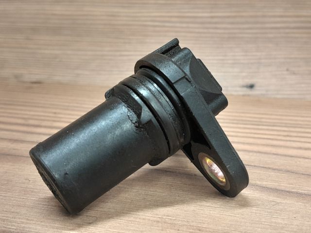 bontott MAZDA 6 Vezérműtengely Fordulatszám Jeladó