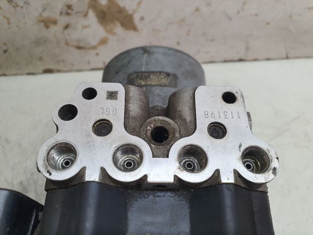 bontott MAZDA 6 ABS Kocka