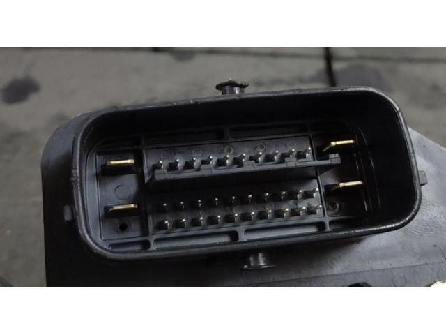 bontott MAZDA 6 ABS Kocka