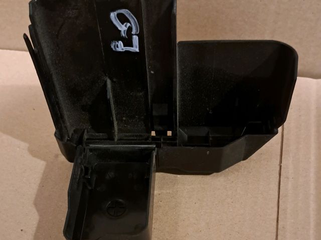 bontott MAZDA 6 Akkumulátor Fedél