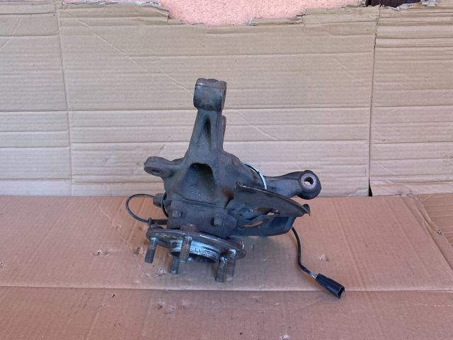 bontott MAZDA 6 Bal első Csonkállvány Kerékaggyal