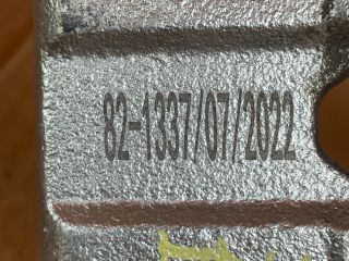 bontott MAZDA 6 Bal első Féknyereg Munkahengerrel