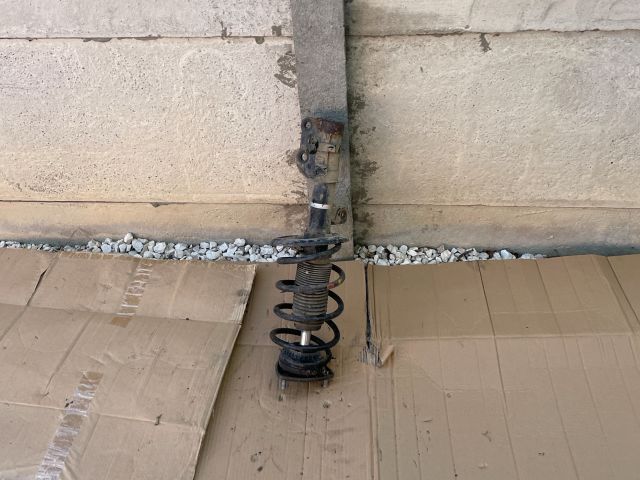 bontott MAZDA 6 Bal első Gólyaláb (Lengécsillapító, Rugó)