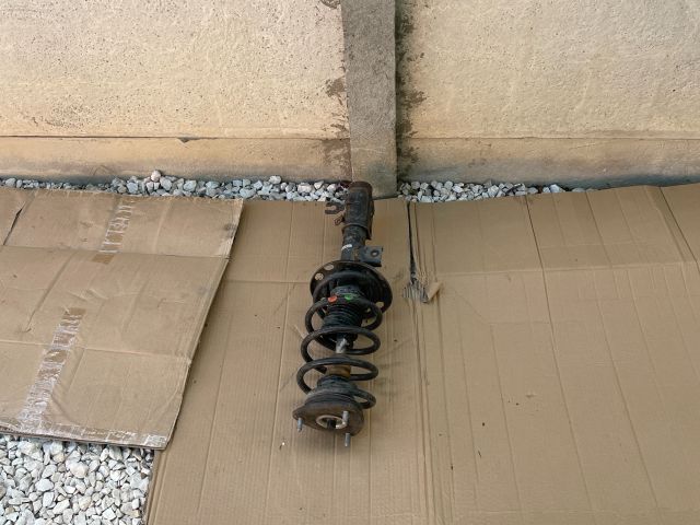 bontott MAZDA 6 Bal első Gólyaláb (Lengécsillapító, Rugó)