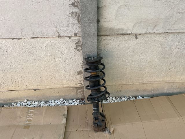 bontott MAZDA 6 Bal első Gólyaláb (Lengécsillapító, Rugó)