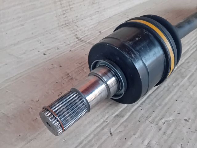 bontott MAZDA 6 Bal Féltengely