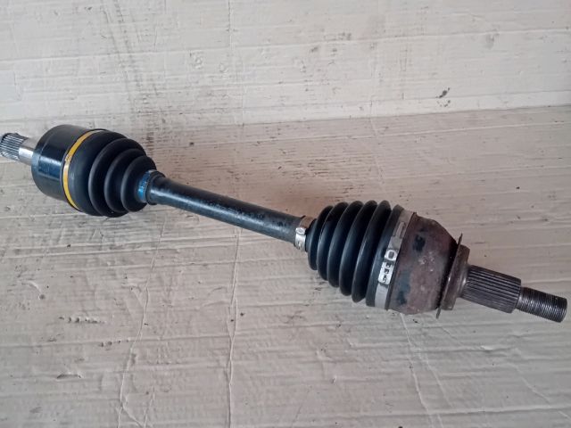 bontott MAZDA 6 Bal Féltengely