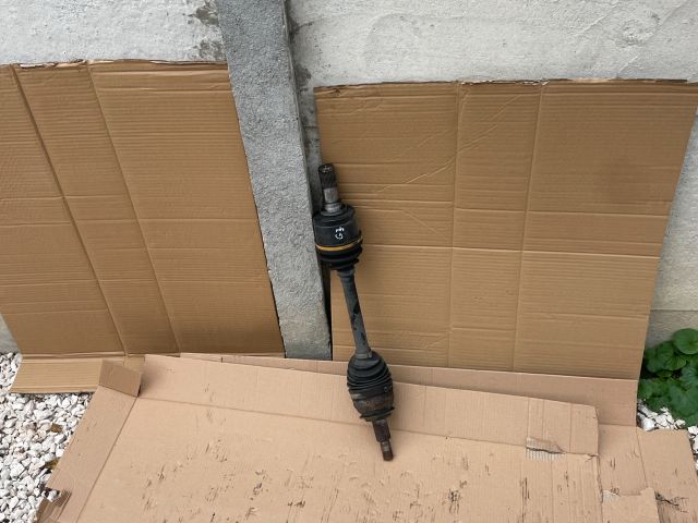 bontott MAZDA 6 Bal Féltengely