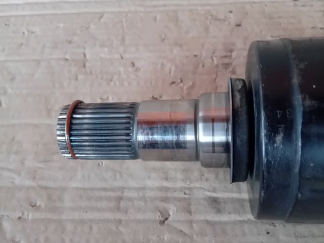 bontott MAZDA 6 Bal Féltengely