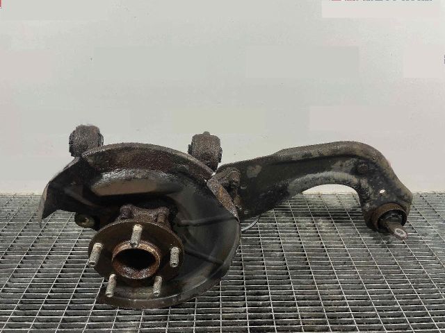 bontott MAZDA 6 Bal hátsó Csonkállvány