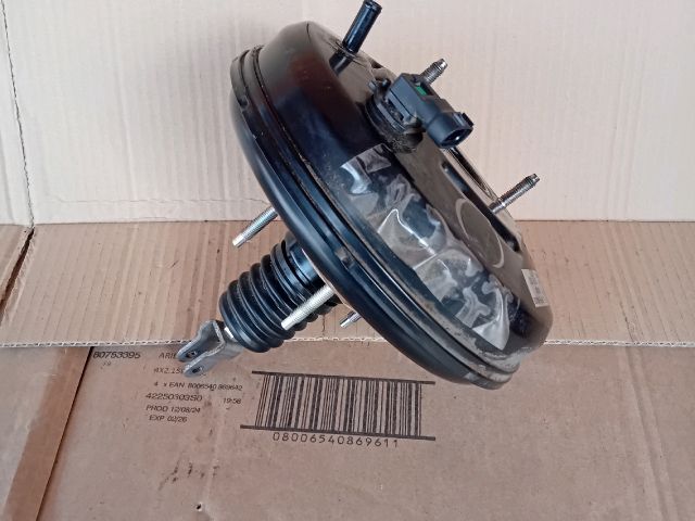 bontott MAZDA 6 Fékrásegítő