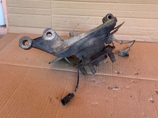 bontott MAZDA 6 Jobb első Csonkállvány Kerékaggyal