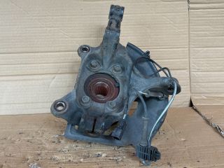 bontott MAZDA 6 Jobb első Csonkállvány Kerékaggyal