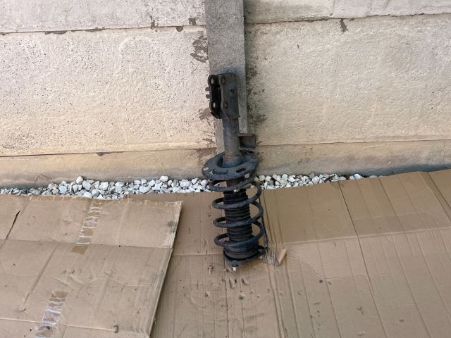 bontott MAZDA 6 Jobb első Gólyaláb (Lengécsillapító, Rugó)