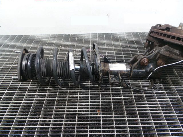 bontott MAZDA 6 Jobb első Lengéscsillapító