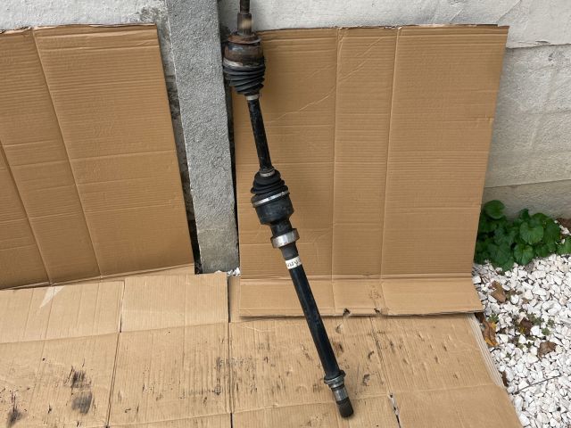 bontott MAZDA 6 Jobb Féltengely