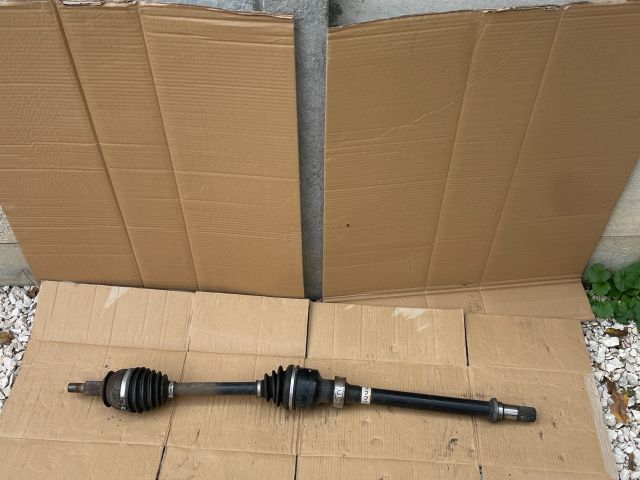 bontott MAZDA 6 Jobb Féltengely