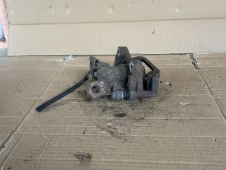 bontott MAZDA 6 Jobb hátsó Féknyereg Munkahengerrel