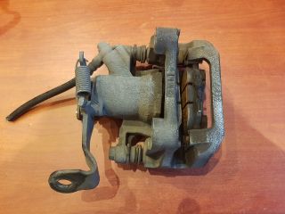 bontott MAZDA 6 Jobb hátsó Féknyereg Munkahengerrel