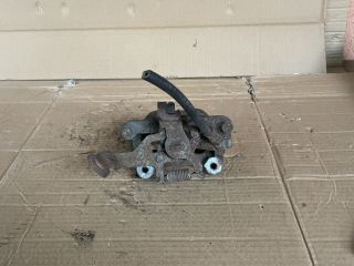 bontott MAZDA 6 Jobb hátsó Féknyereg Munkahengerrel