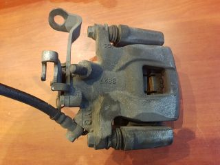 bontott MAZDA 6 Jobb hátsó Féknyereg Munkahengerrel