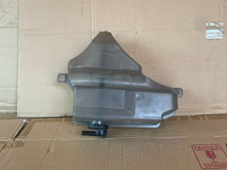 bontott MAZDA 6 Kiegyenlítő Tartály