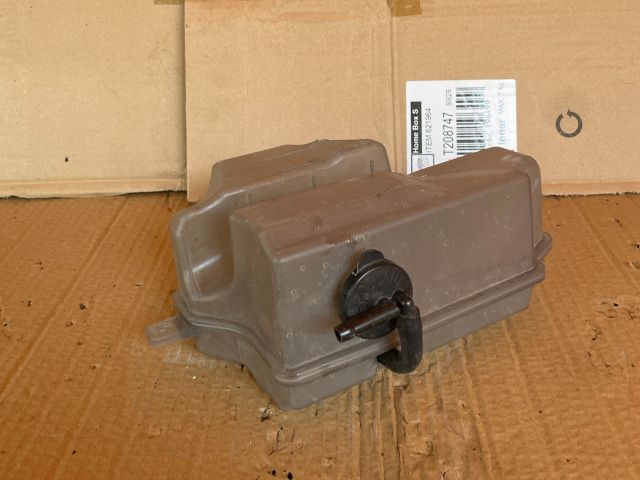 bontott MAZDA 6 Kiegyenlítő Tartály