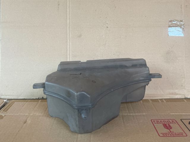 bontott MAZDA 6 Kiegyenlítő Tartály