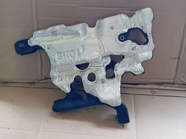 bontott MAZDA 6 Leömlő Hővédő Lemez