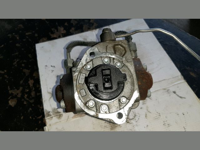 bontott MAZDA 6 Nagynyomású Szivattyú