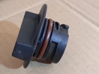 bontott MAZDA 6 Olajbeöntő Sapka