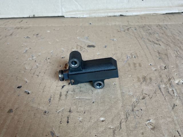 bontott MAZDA 6 Vezérlés Lánc / Szíj Feszítő Görgő