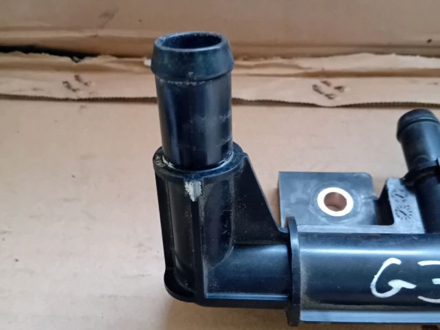 bontott MAZDA 6 Vízcső