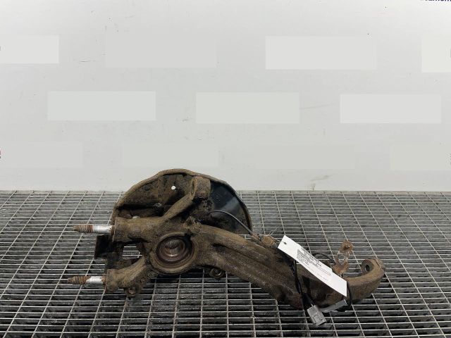 bontott MAZDA 6 Bal első Csonkállvány