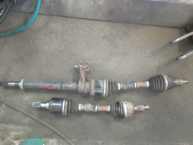 bontott MAZDA 6 Bal Féltengely