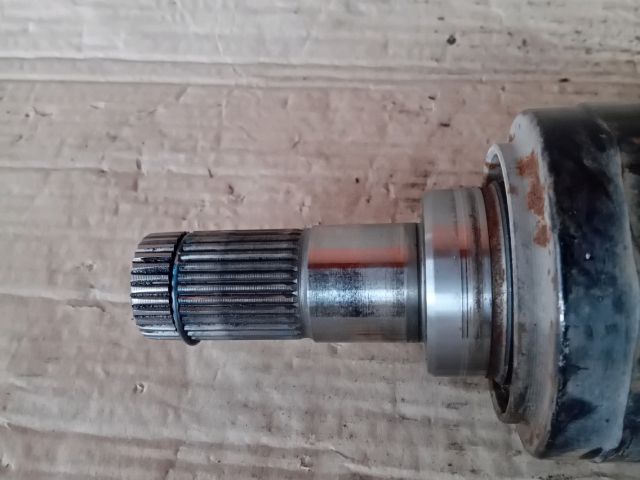 bontott MAZDA 6 Bal Féltengely