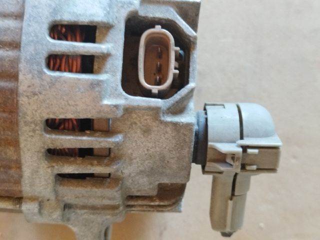 bontott MAZDA 6 Generátor