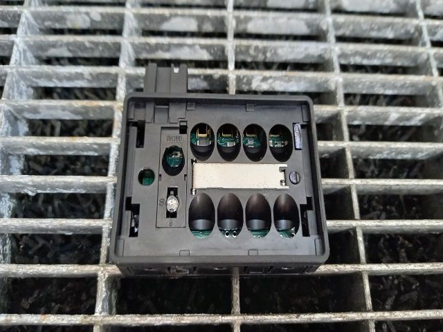 bontott MAZDA 6 Jeladó (Magában)