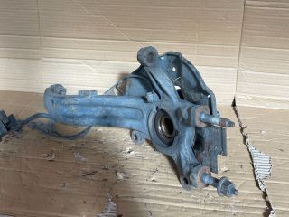 bontott MAZDA 6 Jobb első Csonkállvány Kerékaggyal