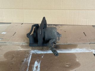 bontott MAZDA 6 Jobb első Féknyereg Munkahengerrel