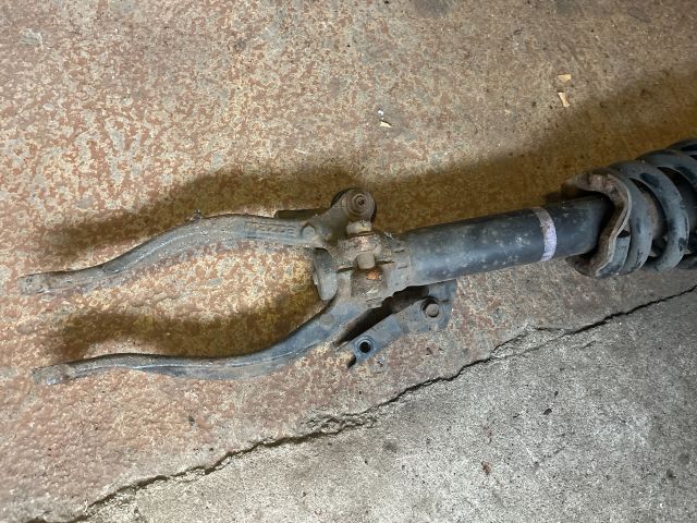 bontott MAZDA 6 Jobb első Gólyaláb (Lengécsillapító, Rugó)