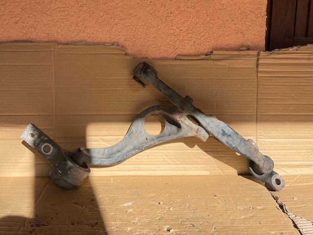 bontott MAZDA 6 Jobb első Lengőkar