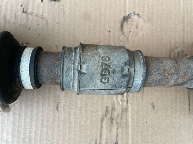 bontott MAZDA 6 Jobb Féltengely