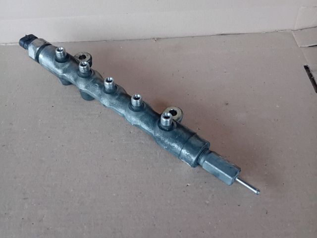 bontott MAZDA 6 Közösnyomócső