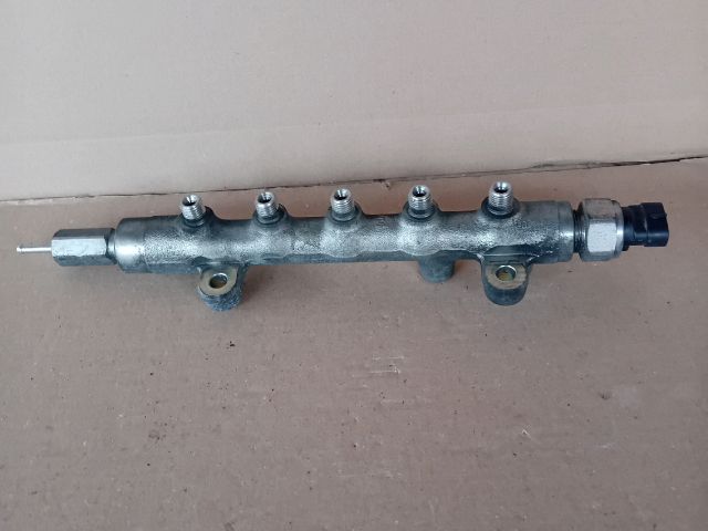 bontott MAZDA 6 Közösnyomócső