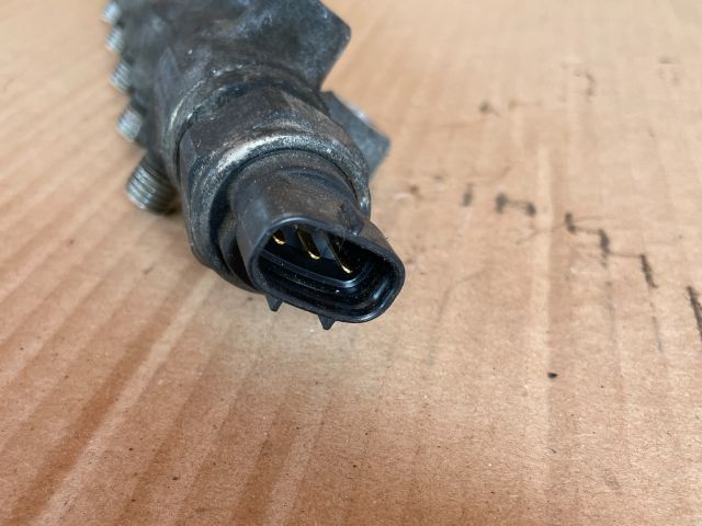 bontott MAZDA 6 Közösnyomócső