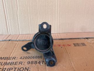 bontott MAZDA 6 Motor Tartó Bak Jobb
